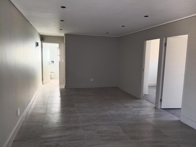 3 Bedroom Property for Sale in Peerless Park North Western Cape